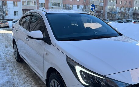 Hyundai Solaris II рестайлинг, 2021 год, 1 529 000 рублей, 7 фотография