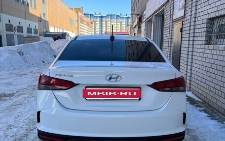 Hyundai Solaris II рестайлинг, 2021 год, 1 529 000 рублей, 5 фотография