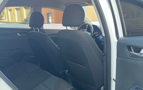 Hyundai Solaris II рестайлинг, 2021 год, 1 529 000 рублей, 16 фотография
