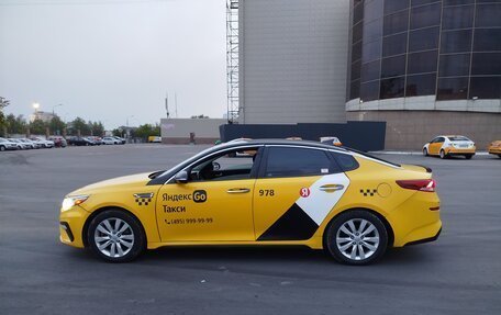 KIA Optima IV, 2018 год, 985 000 рублей, 6 фотография
