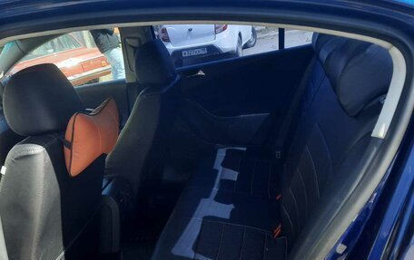 Volkswagen Passat B6, 2008 год, 550 000 рублей, 10 фотография