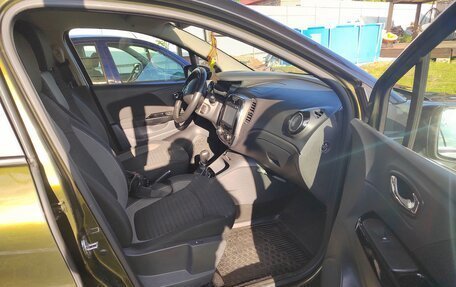 Renault Kaptur I рестайлинг, 2017 год, 1 390 000 рублей, 4 фотография
