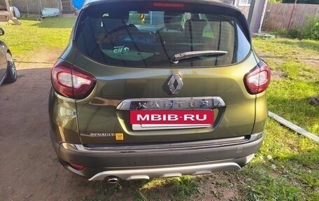 Renault Kaptur I рестайлинг, 2017 год, 1 390 000 рублей, 2 фотография