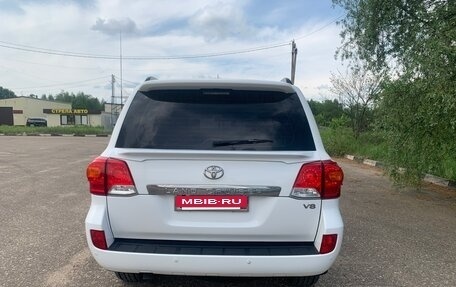 Toyota Land Cruiser 200, 2015 год, 3 950 000 рублей, 4 фотография