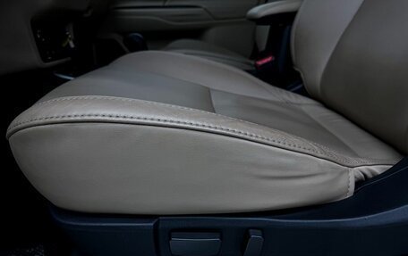 Mitsubishi Outlander III рестайлинг 3, 2019 год, 2 499 000 рублей, 15 фотография