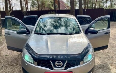 Nissan Qashqai, 2011 год, 980 000 рублей, 9 фотография