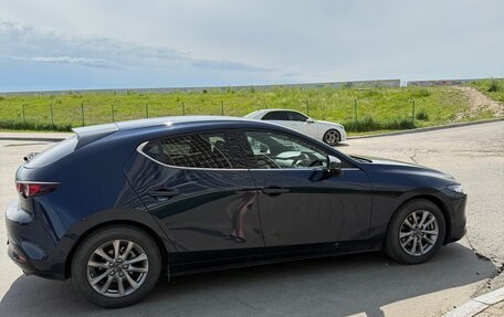 Mazda 3, 2020 год, 1 750 000 рублей, 4 фотография