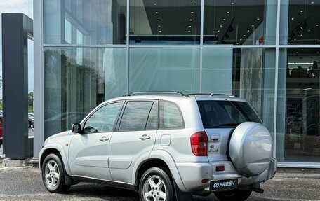Toyota RAV4, 2003 год, 675 000 рублей, 2 фотография