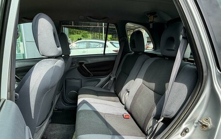 Toyota RAV4, 2003 год, 675 000 рублей, 9 фотография