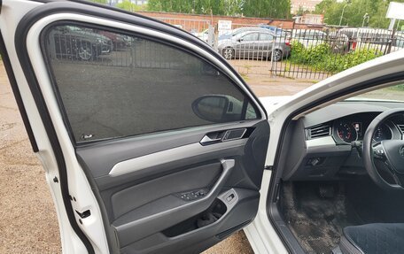 Volkswagen Passat B8 рестайлинг, 2019 год, 2 600 000 рублей, 9 фотография