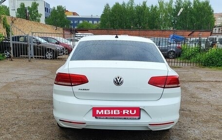 Volkswagen Passat B8 рестайлинг, 2019 год, 2 600 000 рублей, 5 фотография