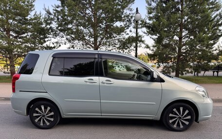 Toyota Raum II, 2004 год, 590 000 рублей, 4 фотография