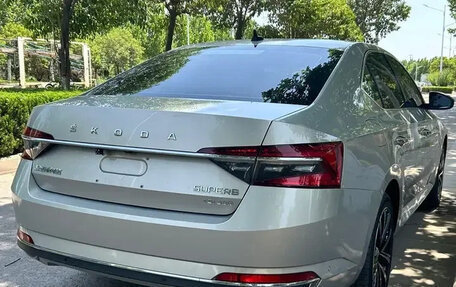 Skoda Superb III рестайлинг, 2021 год, 2 200 000 рублей, 12 фотография