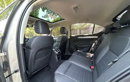 Skoda Superb III рестайлинг, 2021 год, 2 200 000 рублей, 18 фотография