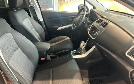 Suzuki SX4 II рестайлинг, 2014 год, 1 104 000 рублей, 13 фотография