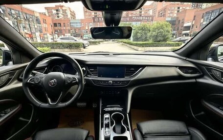 Buick Regal VI, 2022 год, 1 600 000 рублей, 9 фотография