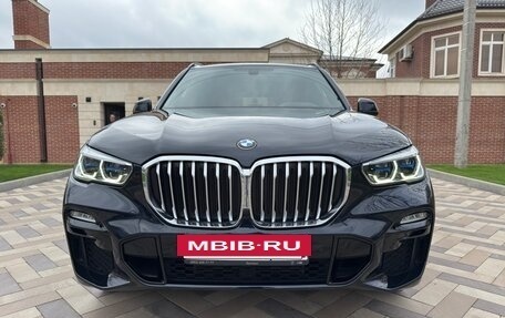 BMW X5, 2019 год, 6 900 000 рублей, 2 фотография