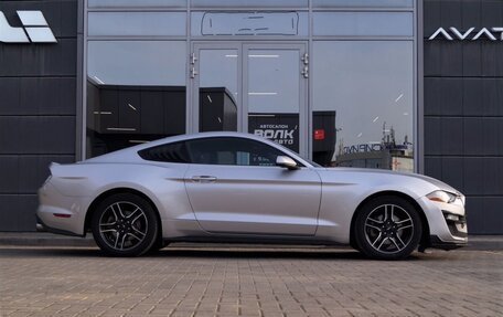 Ford Mustang VI рестайлинг, 2018 год, 2 690 000 рублей, 20 фотография