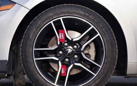 Ford Mustang VI рестайлинг, 2018 год, 2 690 000 рублей, 17 фотография