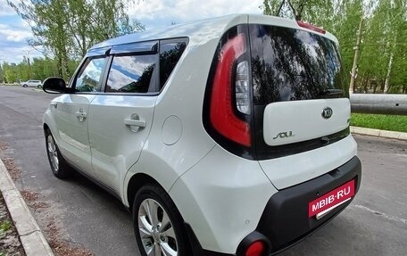 KIA Soul II рестайлинг, 2016 год, 1 480 000 рублей, 5 фотография