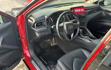 Toyota Camry, 2021 год, 3 350 000 рублей, 8 фотография
