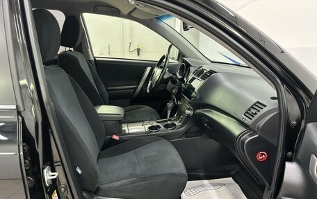 Toyota Highlander III, 2013 год, 1 730 000 рублей, 10 фотография