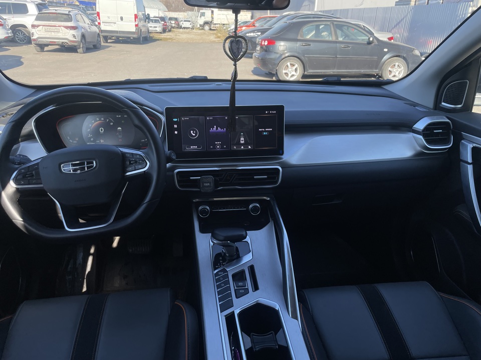 Geely Coolray I, 2023 год, 1 830 650 рублей, 10 фотография