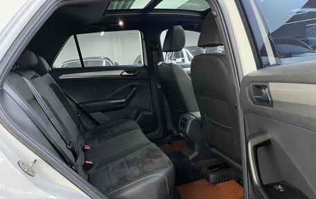 Volkswagen T-Roc I, 2022 год, 1 560 000 рублей, 11 фотография