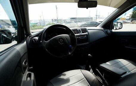 Renault Logan II, 2017 год, 790 000 рублей, 6 фотография