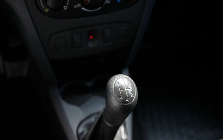 Renault Logan II, 2017 год, 790 000 рублей, 11 фотография