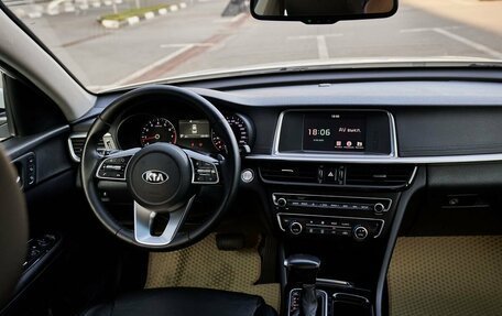 KIA Optima IV, 2019 год, 2 128 000 рублей, 10 фотография