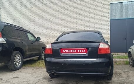 Audi A4, 2004 год, 595 000 рублей, 4 фотография