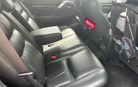 Mitsubishi Pajero Sport III рестайлинг, 2019 год, 3 300 000 рублей, 15 фотография