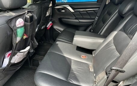 Mitsubishi Pajero Sport III рестайлинг, 2019 год, 3 300 000 рублей, 21 фотография