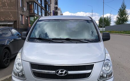 Hyundai Grand Starex Grand Starex I рестайлинг 2, 2008 год, 1 150 000 рублей, 5 фотография