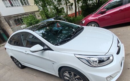 Hyundai Solaris II рестайлинг, 2013 год, 1 190 000 рублей, 9 фотография