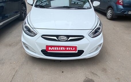 Hyundai Solaris II рестайлинг, 2013 год, 1 190 000 рублей, 12 фотография