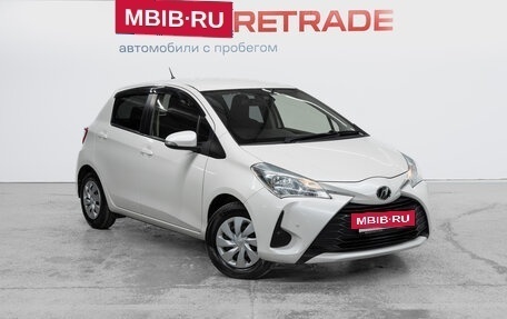Toyota Vitz, 2018 год, 980 000 рублей, 3 фотография