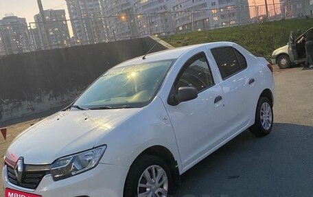 Renault Logan II, 2018 год, 600 000 рублей, 8 фотография