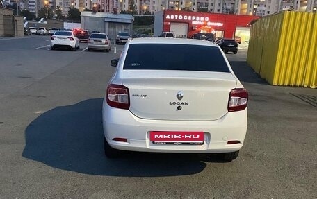Renault Logan II, 2018 год, 600 000 рублей, 9 фотография