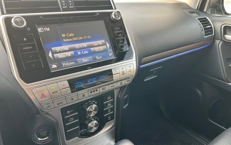 Toyota Land Cruiser Prado 150 рестайлинг 2, 2020 год, 5 700 000 рублей, 4 фотография