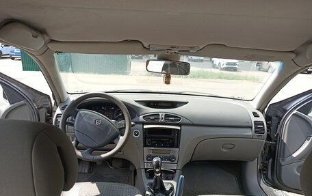 Renault Laguna II, 2003 год, 270 000 рублей, 11 фотография