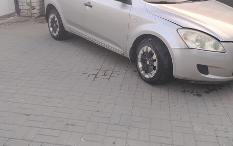 KIA cee'd I рестайлинг, 2007 год, 5 000 рублей, 4 фотография