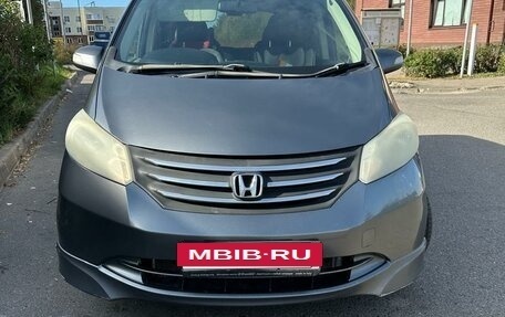 Honda Freed I, 2009 год, 880 000 рублей, 5 фотография