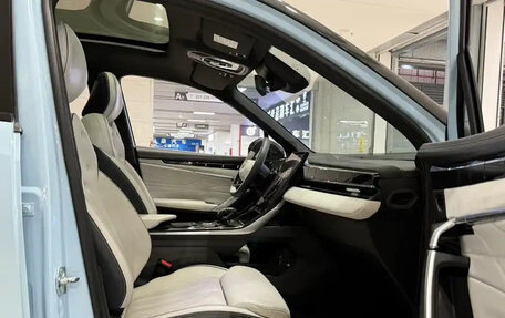 Geely Atlas, 2024 год, 2 050 000 рублей, 16 фотография