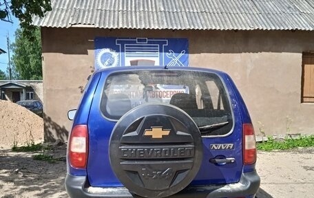 Chevrolet Niva I рестайлинг, 2006 год, 270 000 рублей, 2 фотография