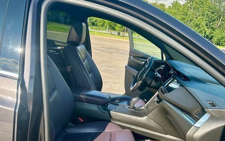 Cadillac XT5 I рестайлинг, 2018 год, 4 000 000 рублей, 8 фотография