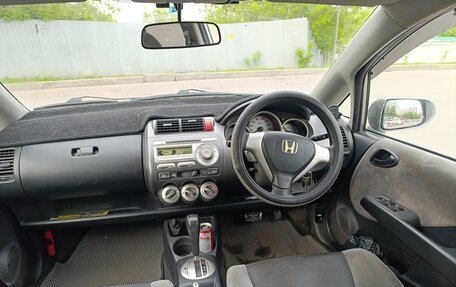 Honda Fit III, 2006 год, 415 000 рублей, 1 фотография