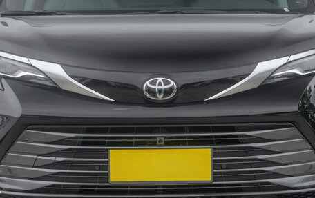 Toyota Sienna, 2025 год, 7 490 000 рублей, 12 фотография