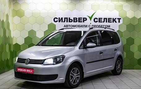 Volkswagen Touran III, 2012 год, 800 000 рублей, 1 фотография